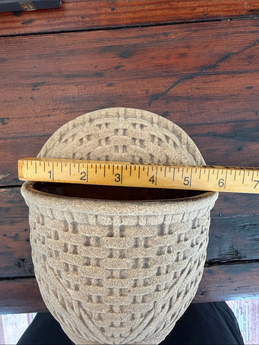 Vintage Haeger Ceramic Textured Basketweave Wall Pocket.